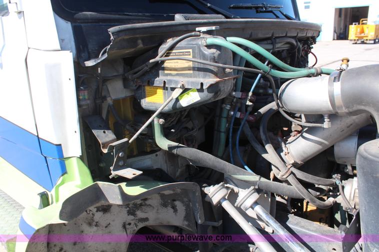 image for item I5884 2000 Freightliner FL60 ambulance