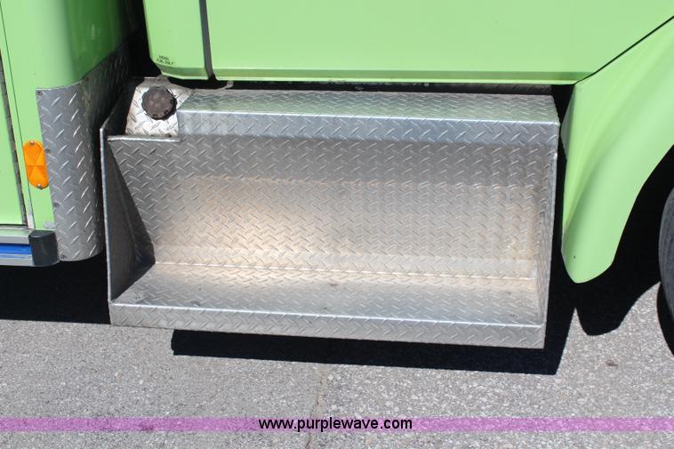 image for item I5884 2000 Freightliner FL60 ambulance