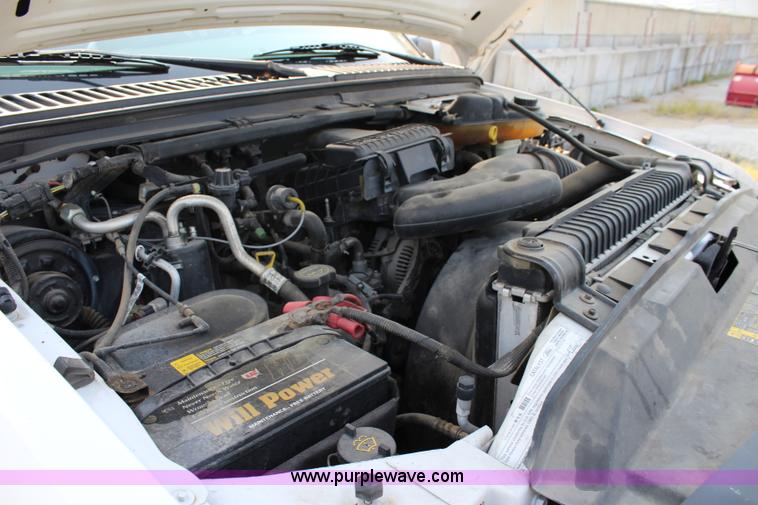 image for item J3523 2005 Ford F250 Super Duty SuperCab pickup truck