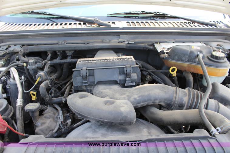 image for item J3523 2005 Ford F250 Super Duty SuperCab pickup truck