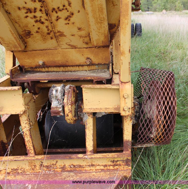 image for item J3710 1969 Peerless pug mill