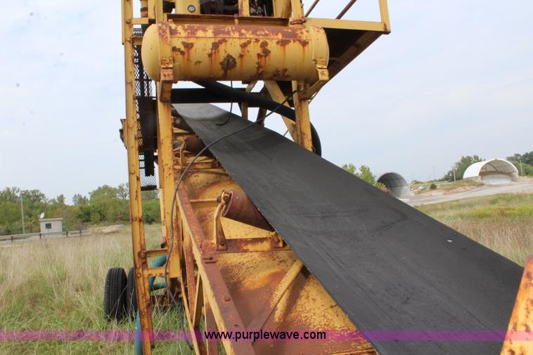 image for item J3710 1969 Peerless pug mill