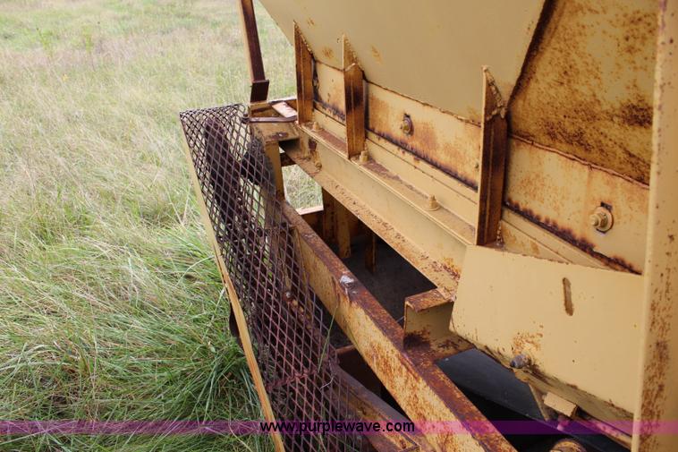 image for item J3710 1969 Peerless pug mill