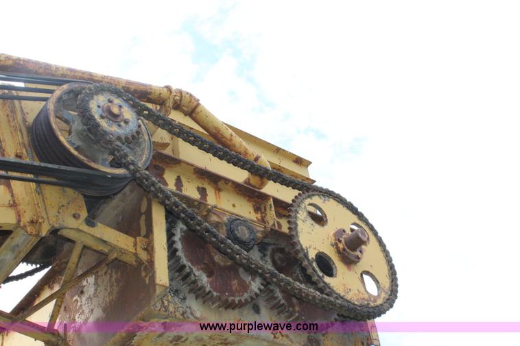 image for item J3710 1969 Peerless pug mill