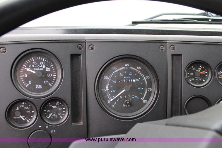 image for item J3711 2006 Sterling truck with Elgin Whirlwind MV vacuum air sweeper