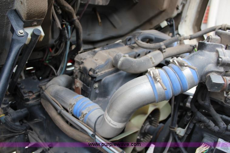 image for item J3711 2006 Sterling truck with Elgin Whirlwind MV vacuum air sweeper