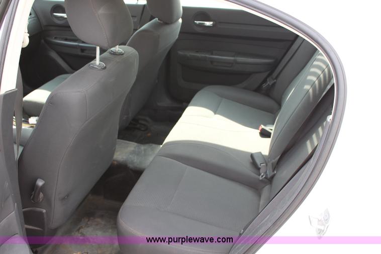 image for item J3714 2009 Dodge Charger SE