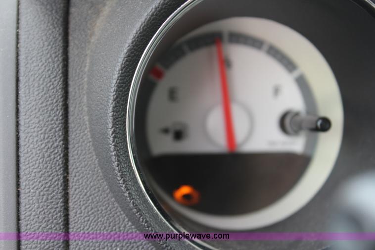 image for item J3714 2009 Dodge Charger SE