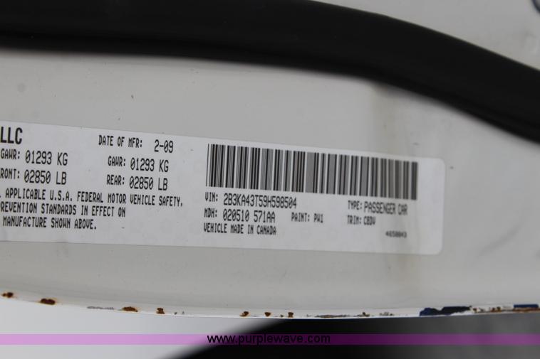 image for item J3714 2009 Dodge Charger SE