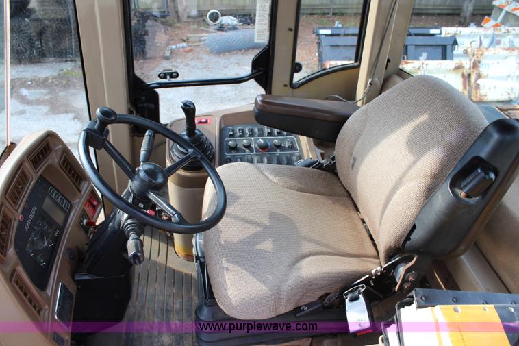 image for item J3715 1999 John Deere 544H wheel loader