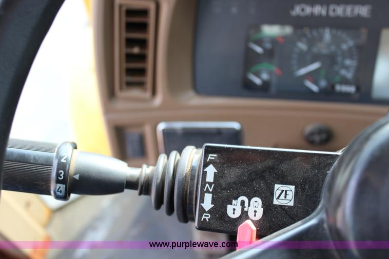 image for item J3715 1999 John Deere 544H wheel loader