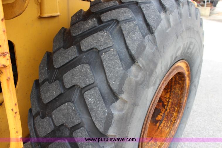 image for item J3715 1999 John Deere 544H wheel loader