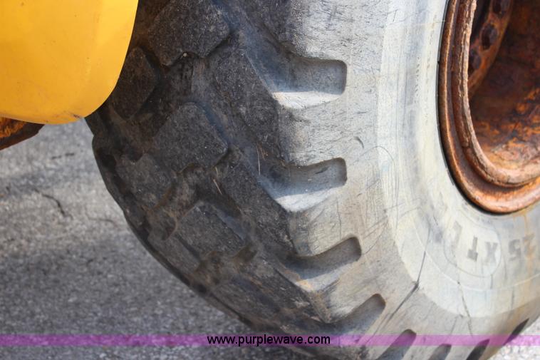 image for item J3715 1999 John Deere 544H wheel loader