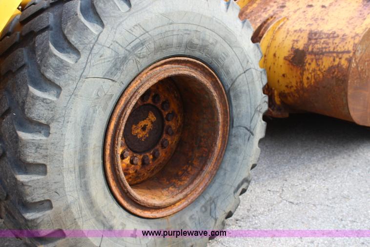 image for item J3715 1999 John Deere 544H wheel loader