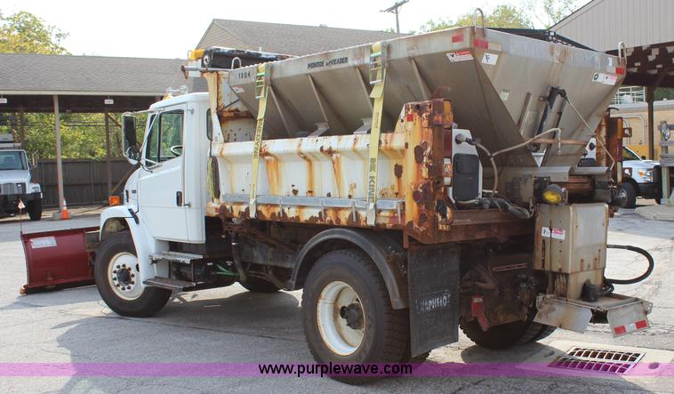 image for item J3716 2003 Freightliner FL80 dump truck