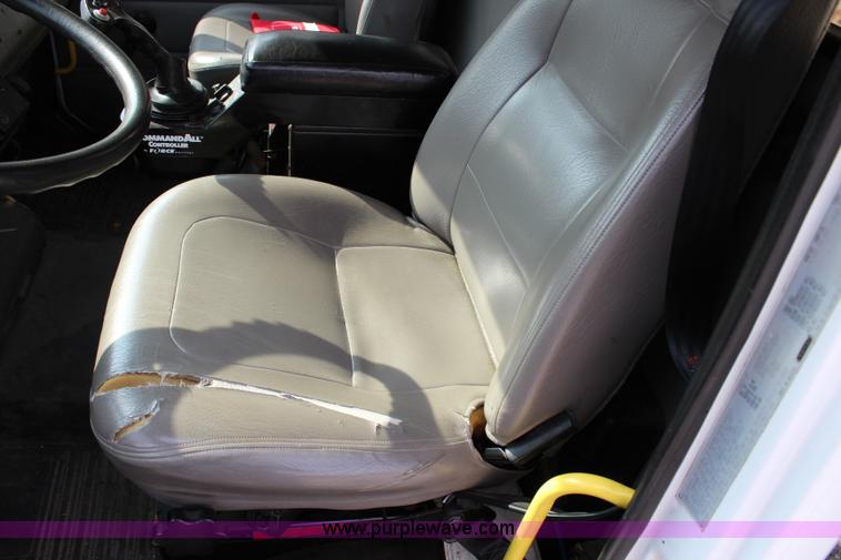 image for item J3716 2003 Freightliner FL80 dump truck