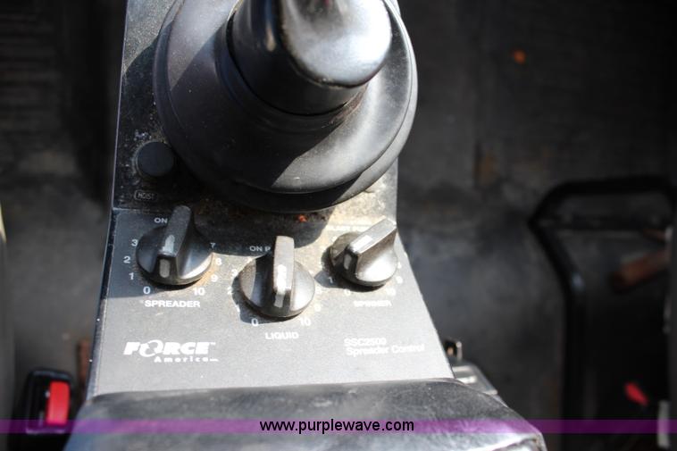 image for item J3716 2003 Freightliner FL80 dump truck