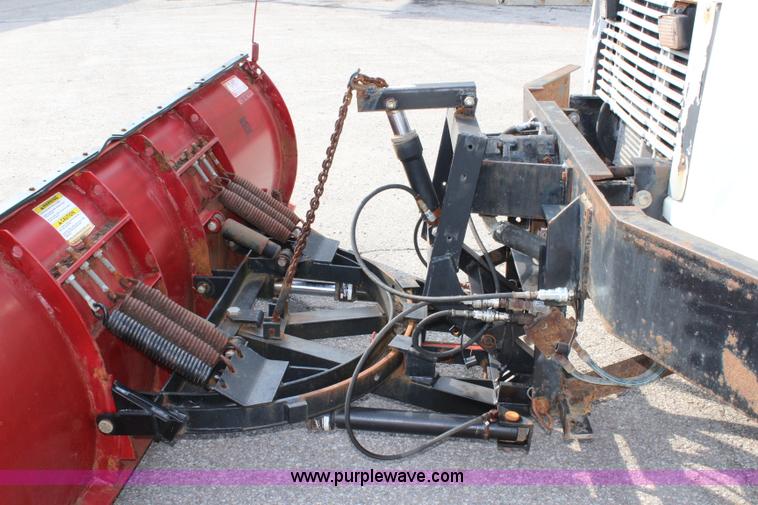 image for item J3716 2003 Freightliner FL80 dump truck