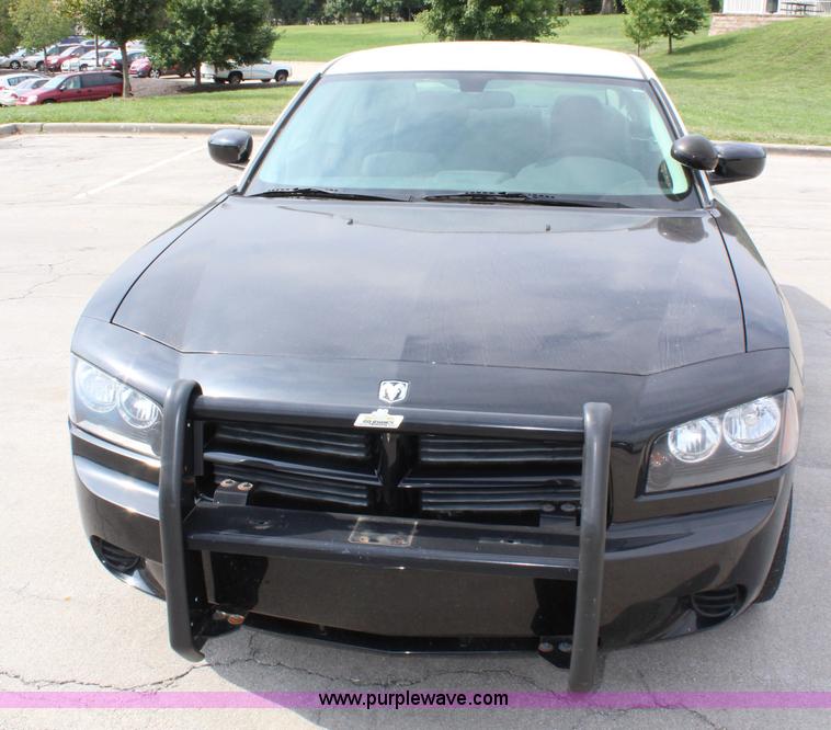 image for item J3717 2010 Dodge Charger