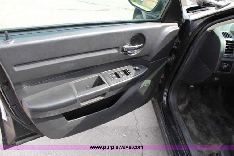 image for item J3717 2010 Dodge Charger