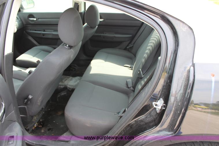 image for item J3717 2010 Dodge Charger