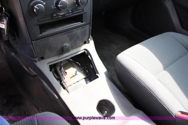 image for item J3717 2010 Dodge Charger