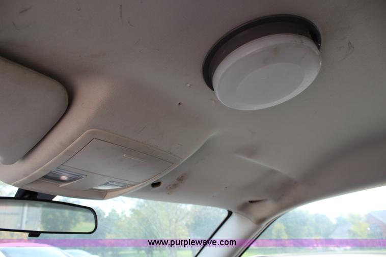 image for item J3717 2010 Dodge Charger