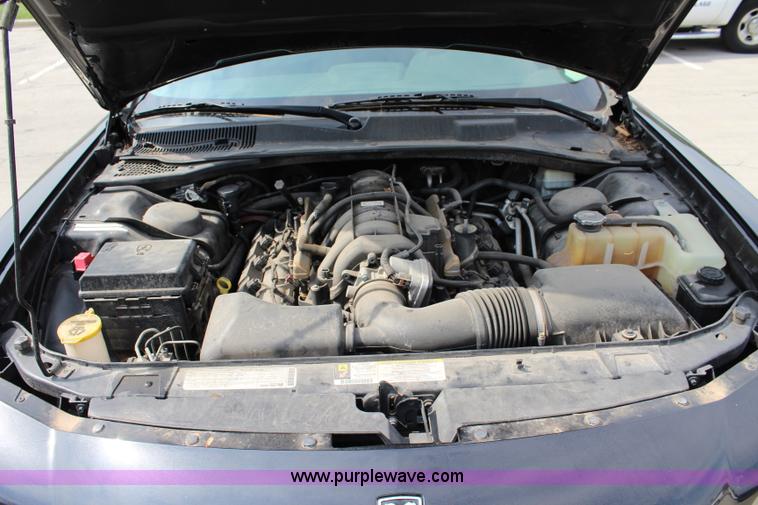 image for item J3717 2010 Dodge Charger