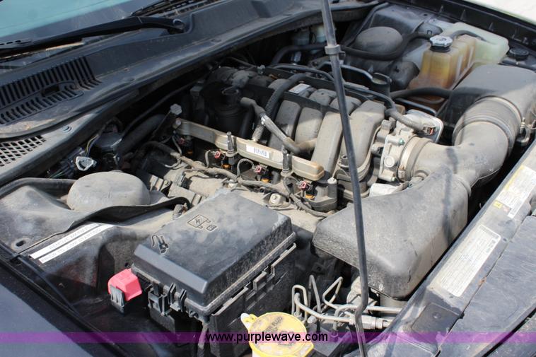 image for item J3717 2010 Dodge Charger