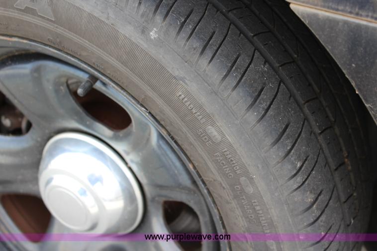 image for item J3717 2010 Dodge Charger