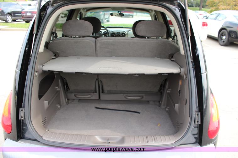 image for item J3718 2001 Chrysler PT Cruiser