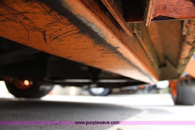 image for item J3719 2010 Scag Turf Tiger ZTR lawn mower