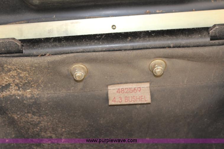 image for item J3719 2010 Scag Turf Tiger ZTR lawn mower