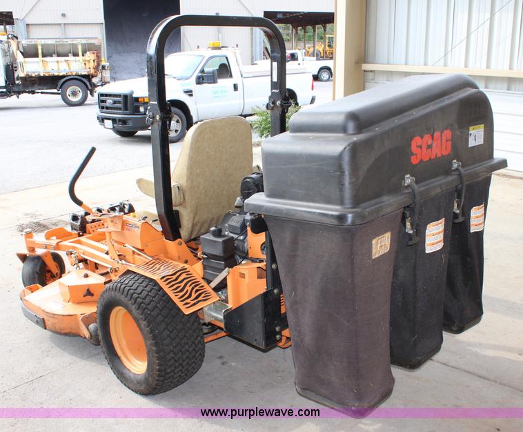 image for item J3720 2008 Scag Turf Tiger ZTR lawn mower