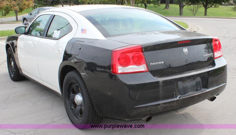 image for item J3742 2010 Dodge Charger