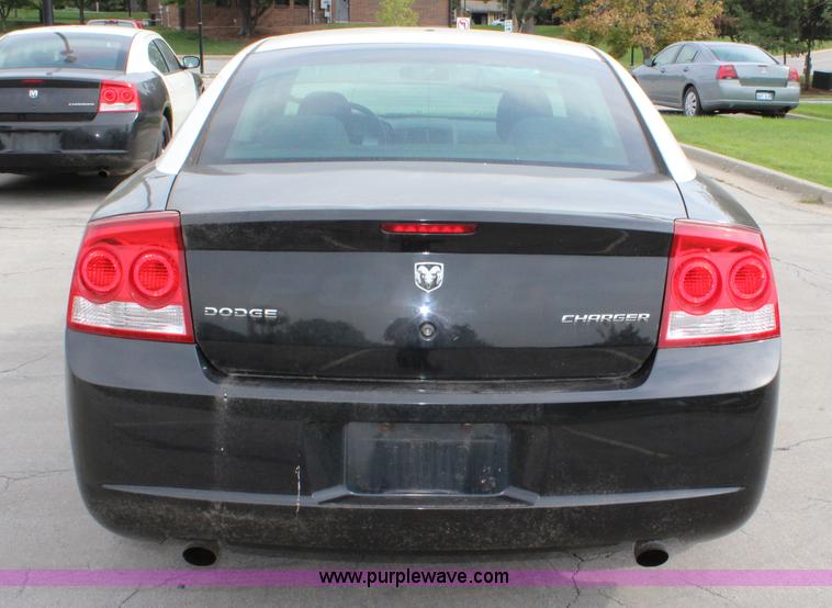 image for item J3742 2010 Dodge Charger