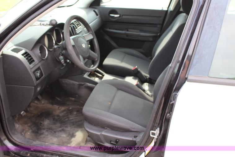 image for item J3742 2010 Dodge Charger