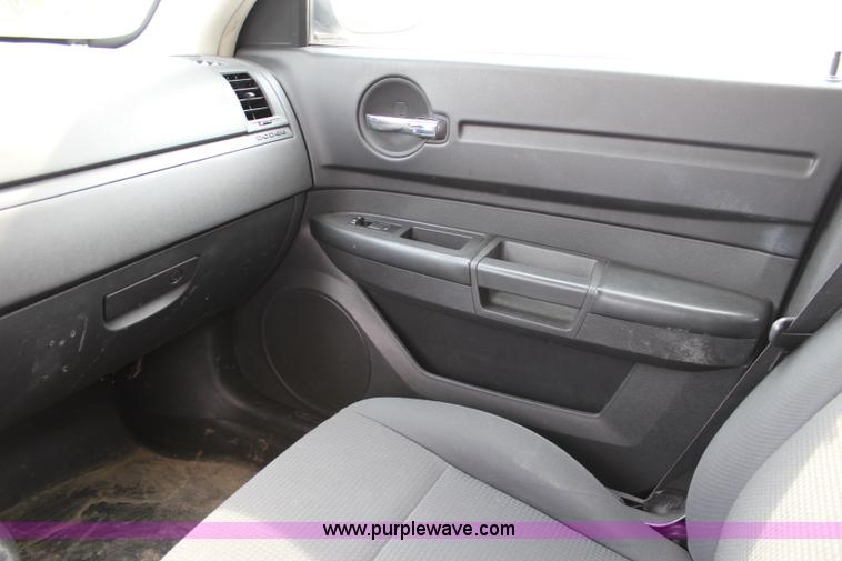 image for item J3742 2010 Dodge Charger