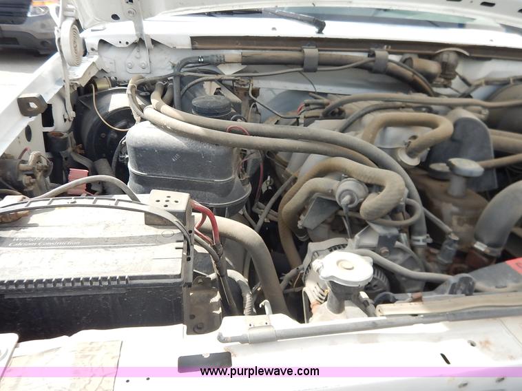 image for item J6386 1994 Ford F250 HD XL SuperCab pickup truck