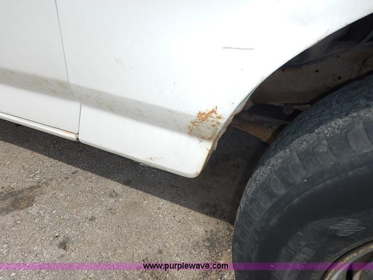 image for item J6386 1994 Ford F250 HD XL SuperCab pickup truck