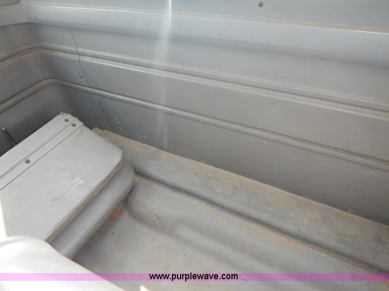 image for item J6386 1994 Ford F250 HD XL SuperCab pickup truck