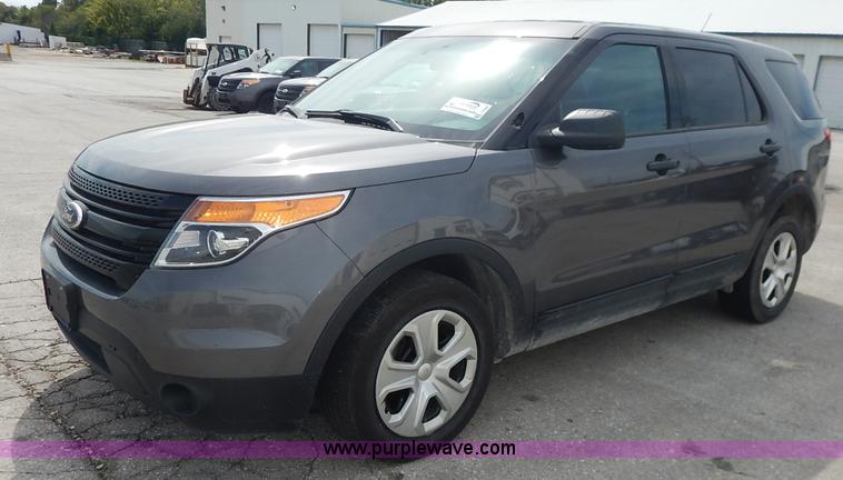image for item J6388 2013 Ford Explorer Police SUV