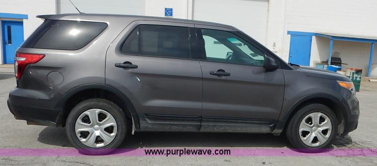 image for item J6388 2013 Ford Explorer Police SUV
