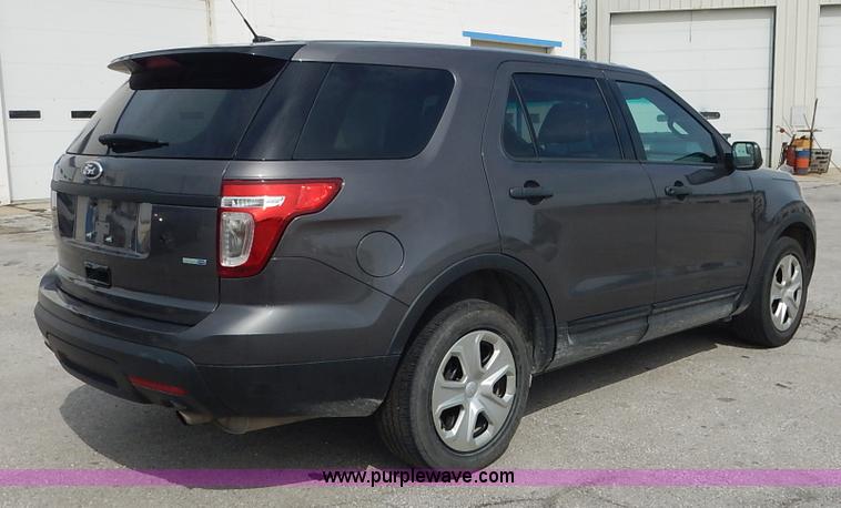 image for item J6388 2013 Ford Explorer Police SUV