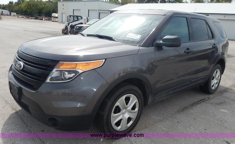 image for item J6389 2013 Ford Explorer Police SUV