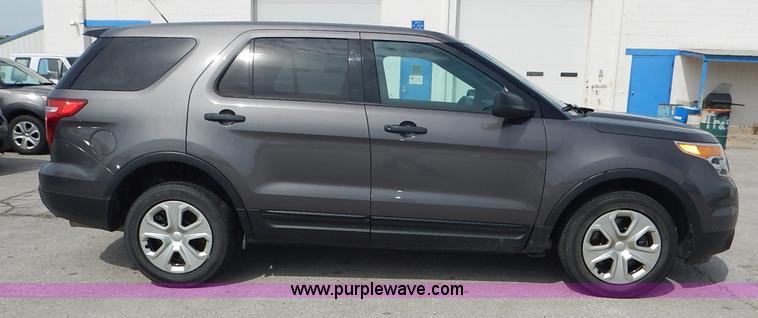 image for item J6389 2013 Ford Explorer Police SUV