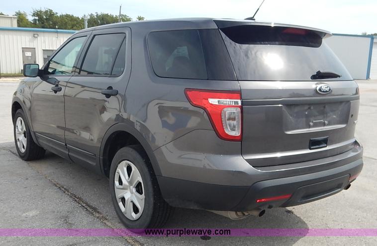 image for item J6389 2013 Ford Explorer Police SUV