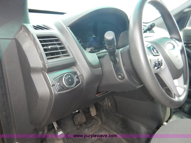 image for item J6389 2013 Ford Explorer Police SUV