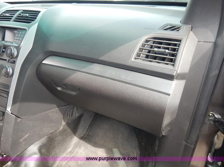 image for item J6389 2013 Ford Explorer Police SUV