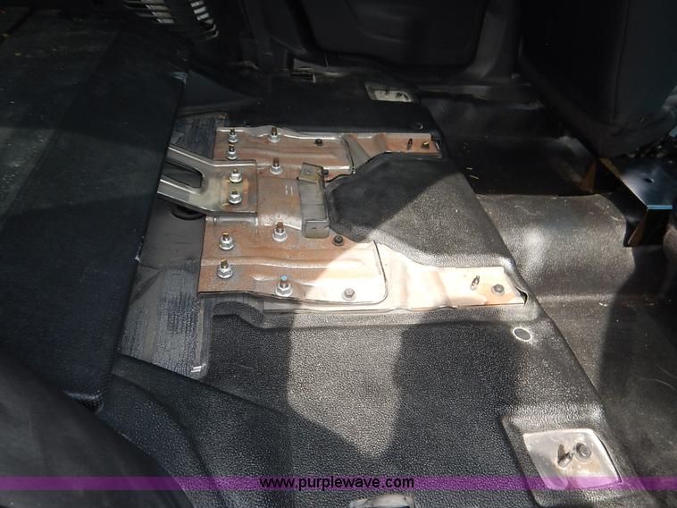 image for item J6389 2013 Ford Explorer Police SUV